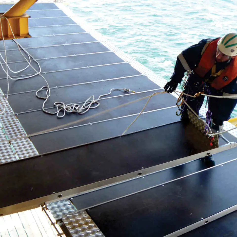Suspended decking for refurbishment